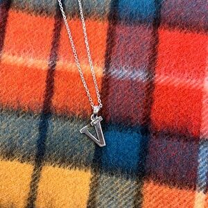 NWT Silver Chain Initial Necklace